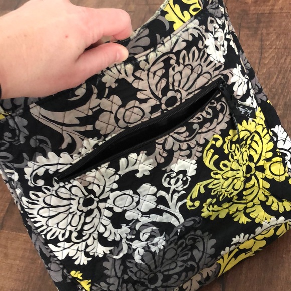 Vera Bradley cross body bag - Picture 3 of 3